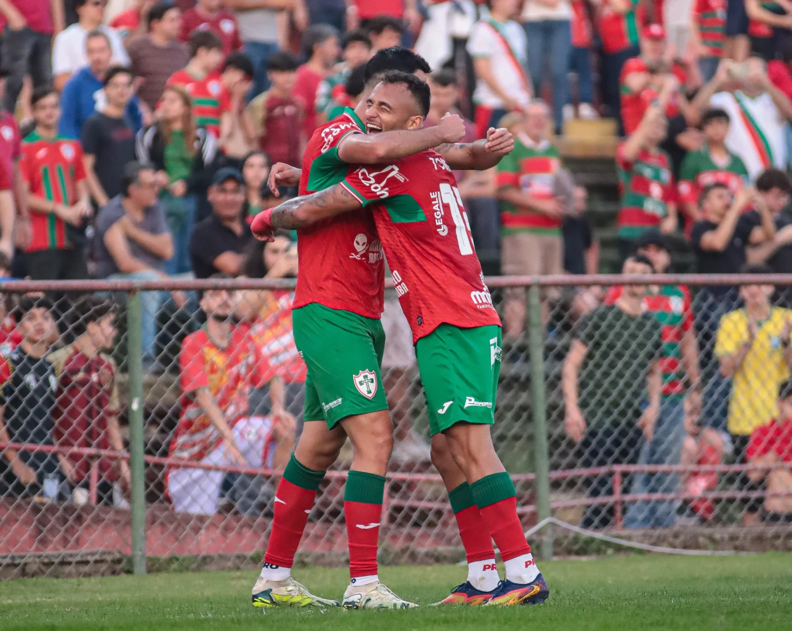 Igor Torres marca, decide e coloca a Portuguesa nas oitavas de final da Série D